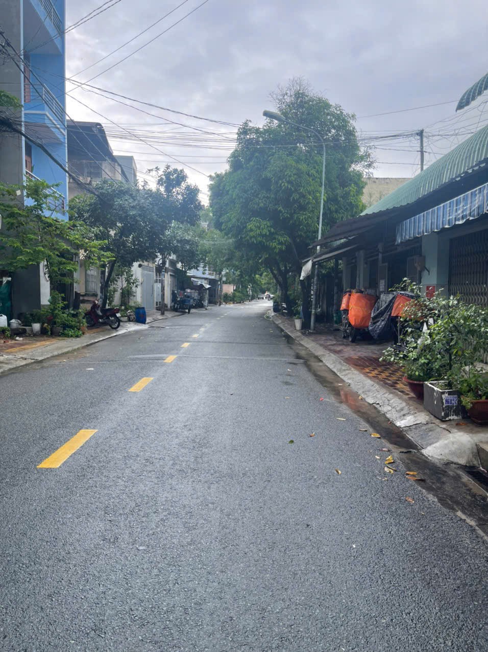Cần bán Nhà mặt tiền Phường Phước Long B, Quận 9, Diện tích 90m², Giá 011 Tỷ 2
