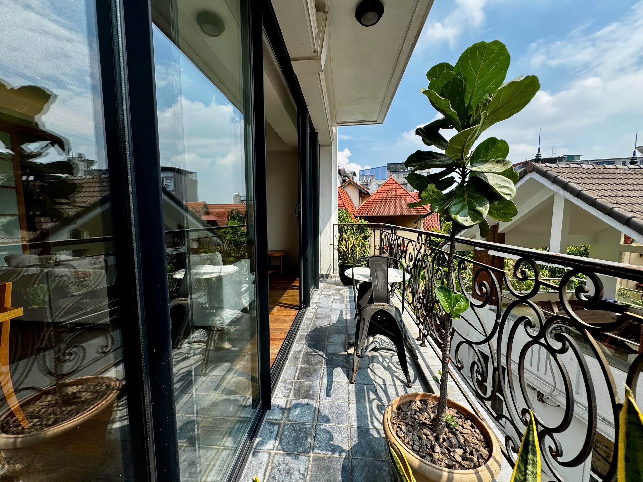 Cho thuê căn hộ cao cấp tại Tô Ngọc Vân, Tây Hồ, 3PN, đầy đủ nội thất đẹp, hiện đại, sang trọng 10