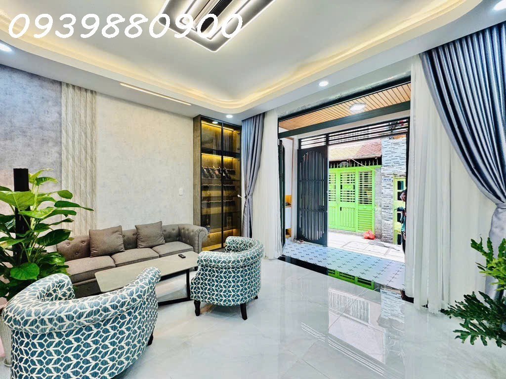 Huỳnh Văn Bánh, nhà mới đẹp - 65m2, 8,25Tỷ TL. 2