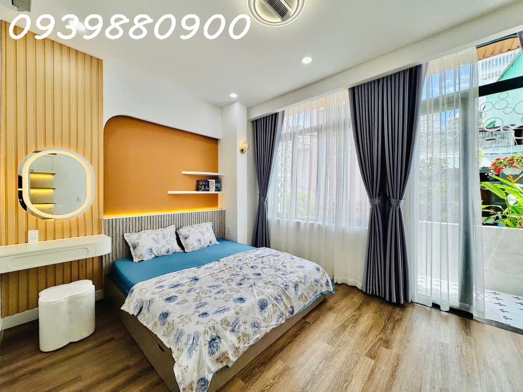 Huỳnh Văn Bánh, nhà mới đẹp - 65m2, 8,25Tỷ TL. 4