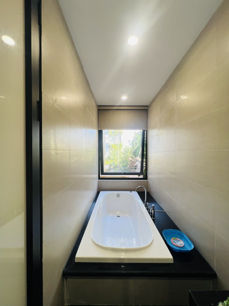 Cho thuê nhà riêng với sân vườn rộng, tổng 260m2, 4PN tại Đặng Thai Mai, Tây Hồ 13