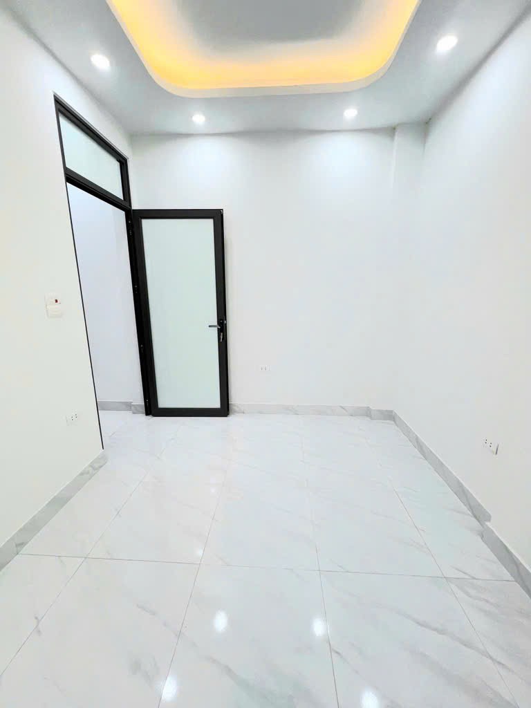 Bán Nhà Tân Mai Ô Tô Đỗ Cửa 45m 2 Tầng 3 Ngủ Giá 4.28 Tỷ Sổ Đỏ Chính Chủ 3