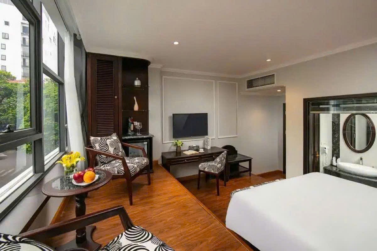 BÁN NHÀ NGUYỄN CHÍ THANH – 45M² – 5 TẦNG – NGÕ TO KINH DOANH ĐỈNH GIÁ CHỈ 14.6 TỶ 2