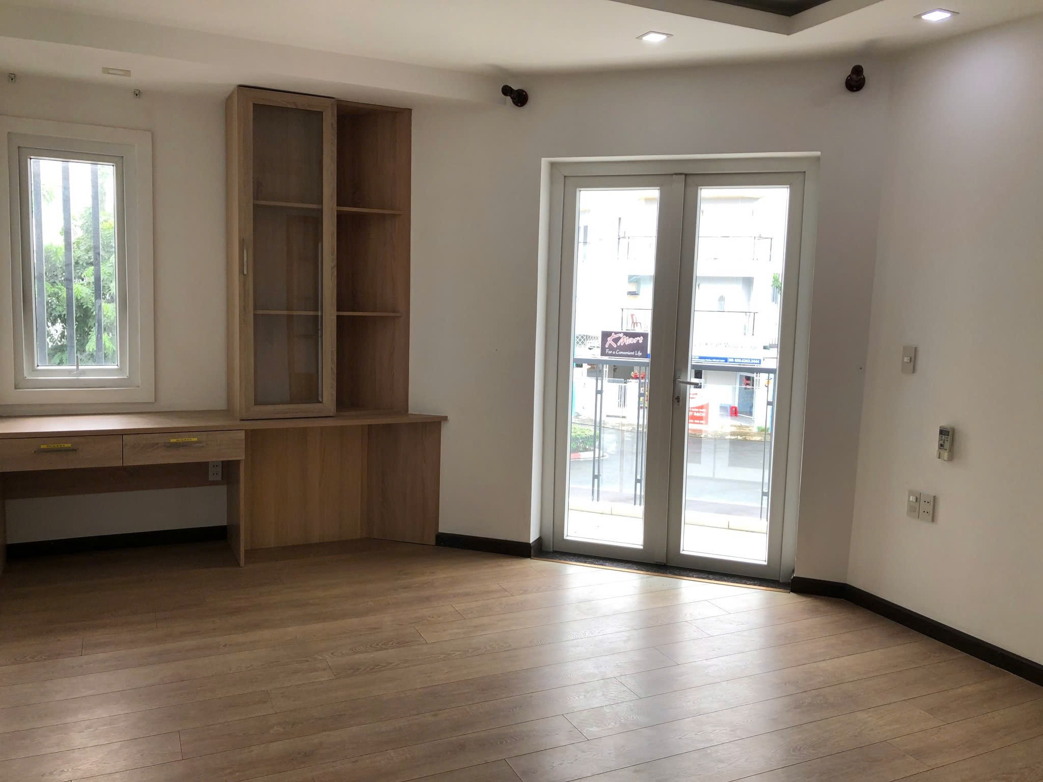 Cần bán Nhà mặt tiền Phường Phú Hữu, Quận 9, Diện tích 171m², Giá 17 Tỷ 2