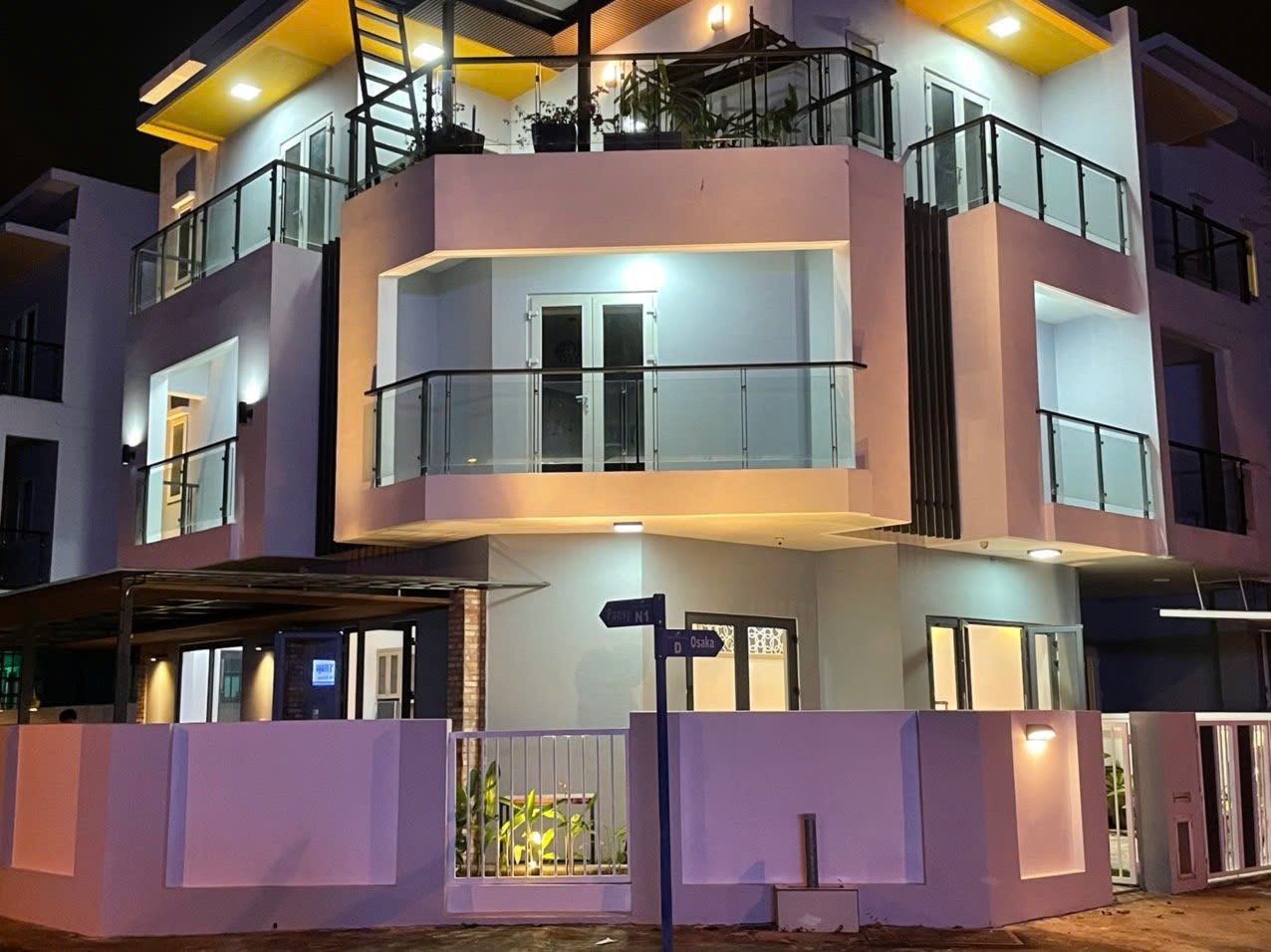 Cần bán Nhà mặt tiền Phường Phú Hữu, Quận 9, Diện tích 171m², Giá 17 Tỷ 5