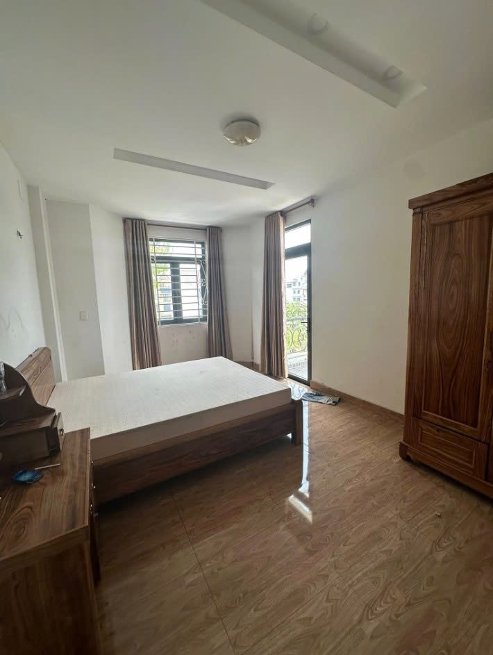 Cho thuê Biệt thự Phường Phú Hữu, Quận 9, Diện tích 160m², Giá 20 Triệu/tháng 7