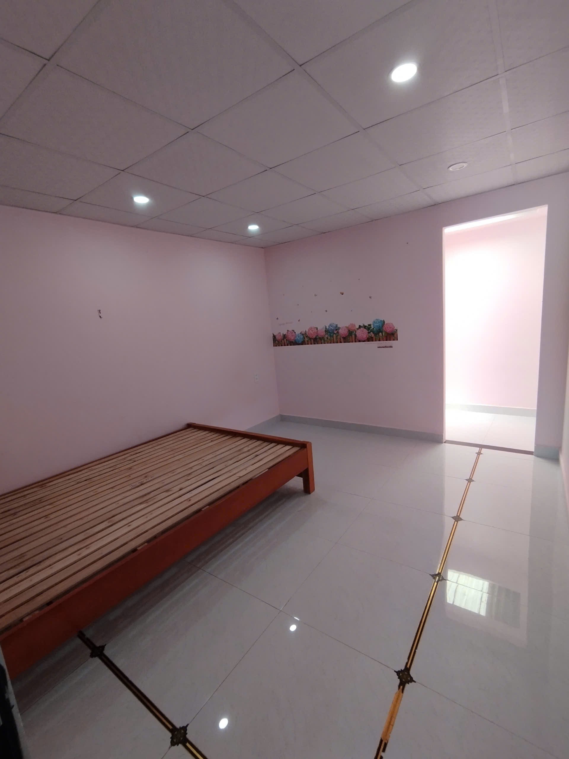 Cần Bán nhà 1trệt, 1lầu: đường Vạn Hạnh, P8, Đà Lạt 4