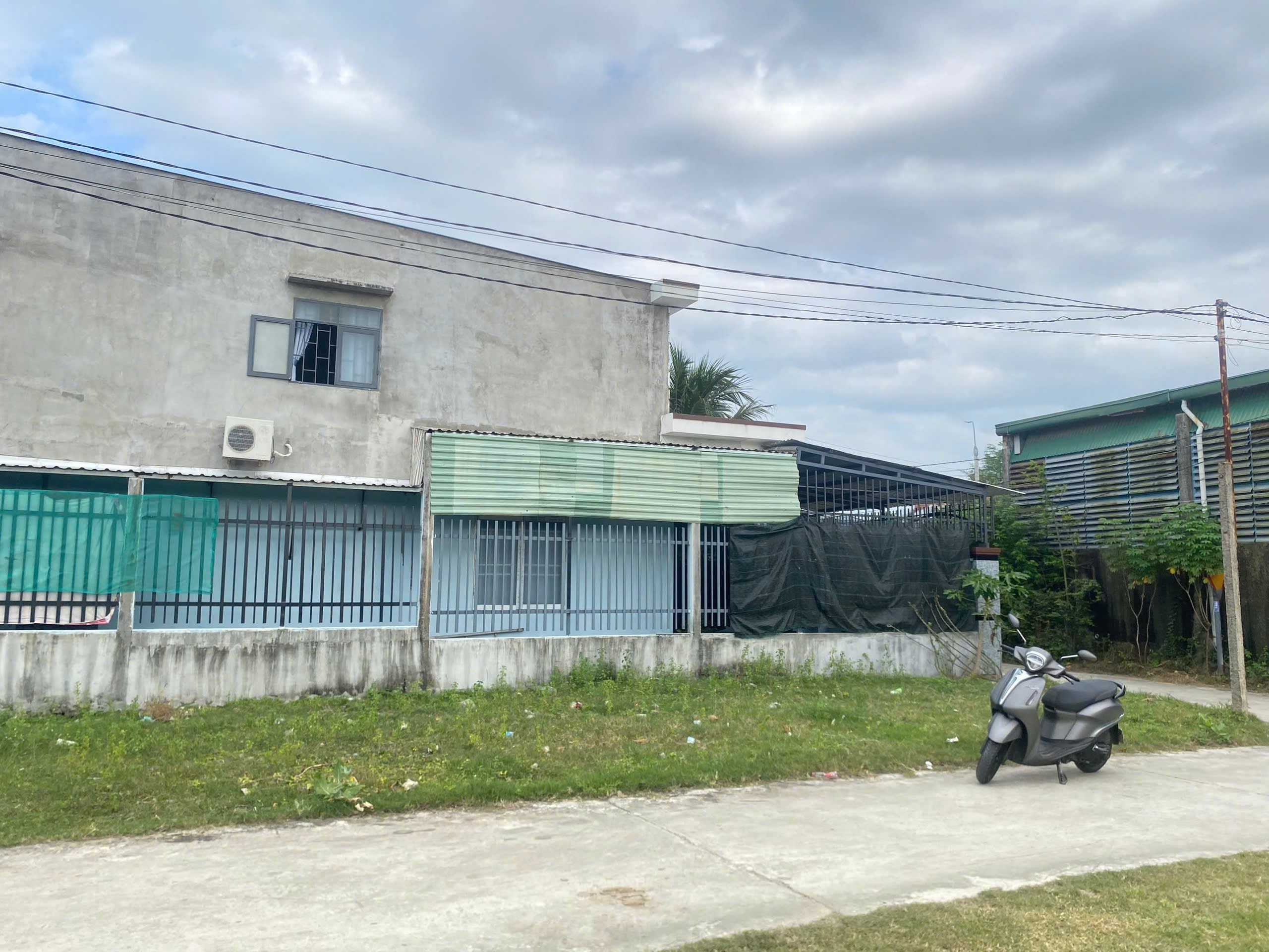 bán lô góc nằm sát ql1a siêu đẹp Ninh Quang Ninh Hòa 0985451850 Xuân XUyên 4