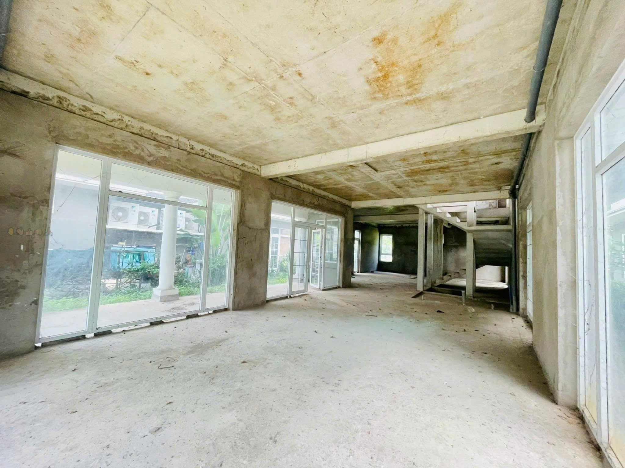 Cần bán Nhà mặt tiền Quận 9, Hồ Chí Minh, Diện tích 360m², Giá 35 Tỷ 6