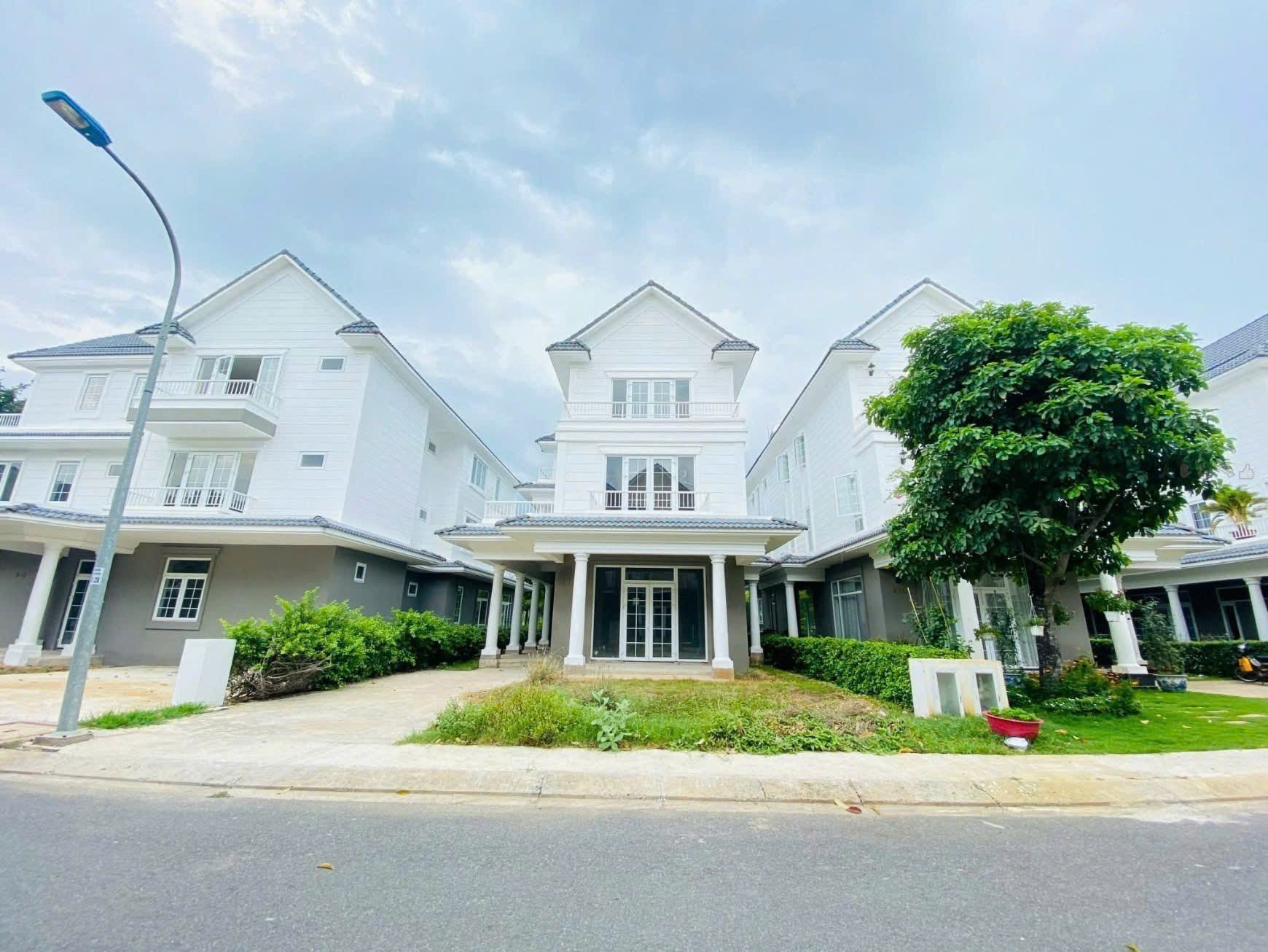 Cần bán Nhà mặt tiền Quận 9, Hồ Chí Minh, Diện tích 360m², Giá 35 Tỷ 3