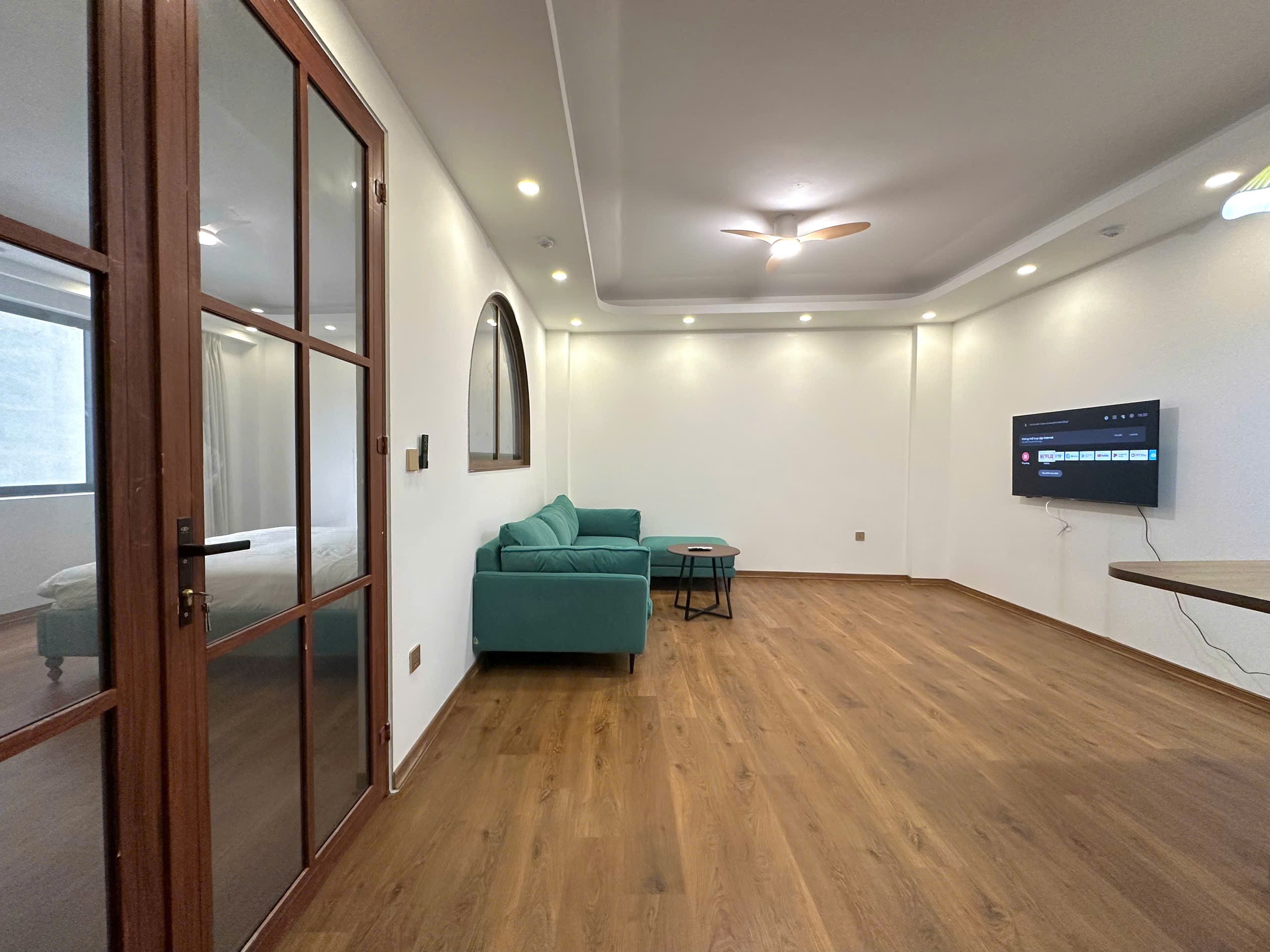 Cần bán Nhà mặt tiền đường Ven Hồ, Phường Yên Phụ, Diện tích 120m², Giá 50 Tỷ 2