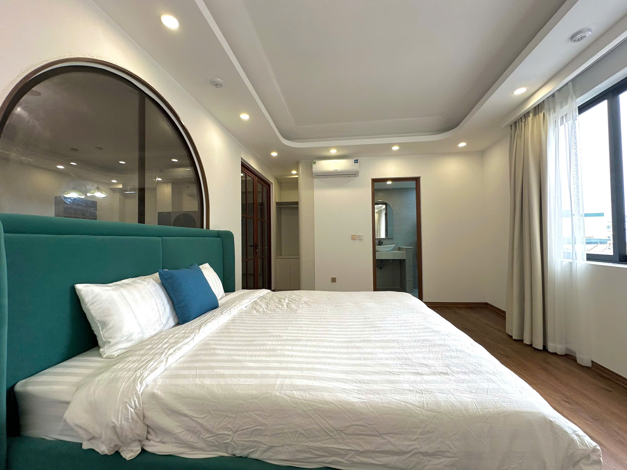 Cần bán Nhà mặt tiền đường Ven Hồ, Phường Yên Phụ, Diện tích 120m², Giá 50 Tỷ 3