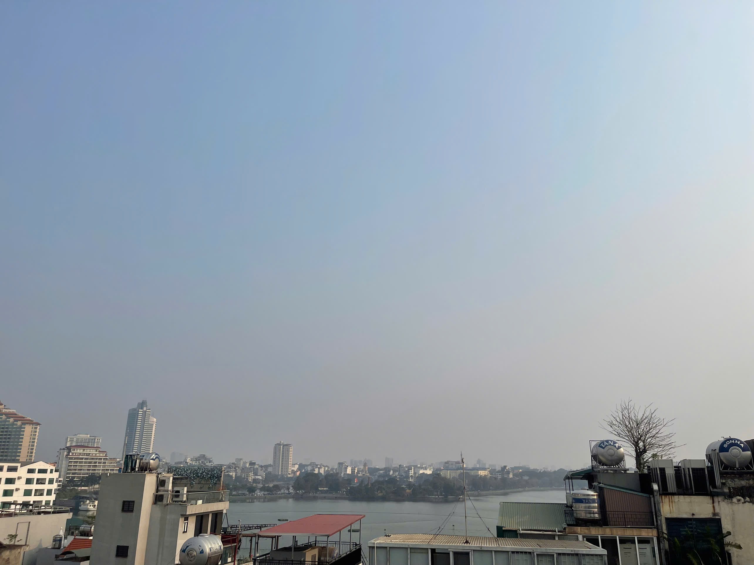 Cần bán Nhà mặt tiền đường Ven Hồ, Phường Yên Phụ, Diện tích 120m², Giá 50 Tỷ 9