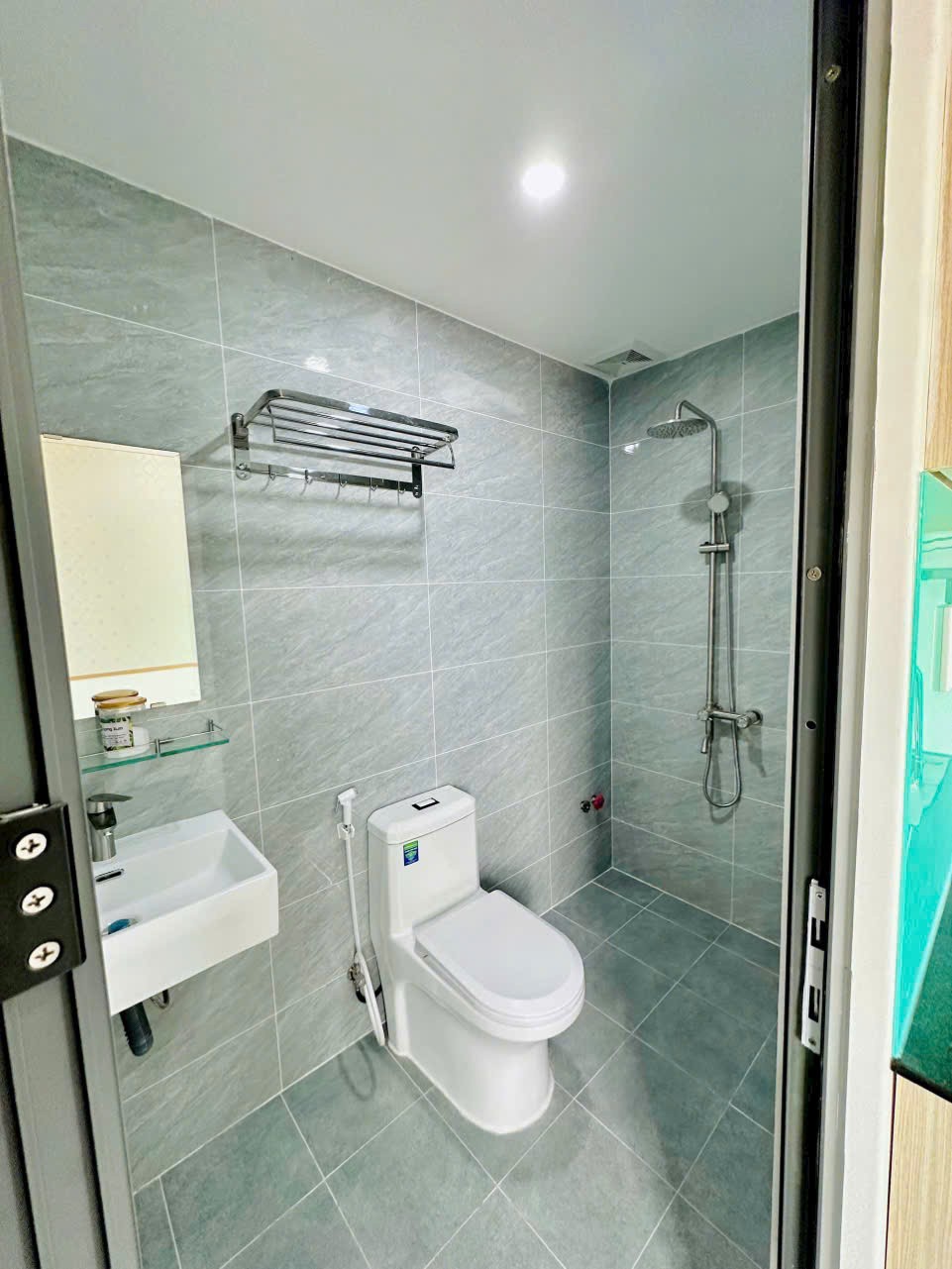 Cần bán Nhà mặt tiền Phường Phước Long A, Quận 9, Diện tích 262m², Giá 19.9 Tỷ 5