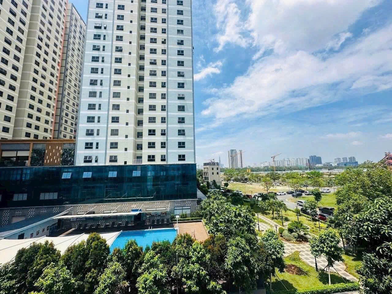 Cần bán Nhà mặt tiền Phường Bình Trưng Đông, Quận 2, Diện tích 99m², Giá 017 Tỷ