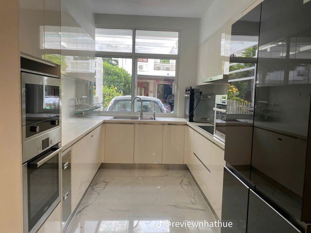 Cho thuê Biệt thự Phường Phú Mỹ, Quận 7, Diện tích 264m², Giá 110 Triệu/tháng