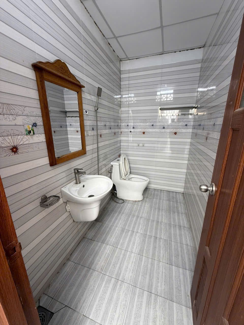 Cần bán Nhà mặt tiền Phường Dĩ An, Dĩ An, Diện tích 100m², Giá 07.5 Tỷ 3