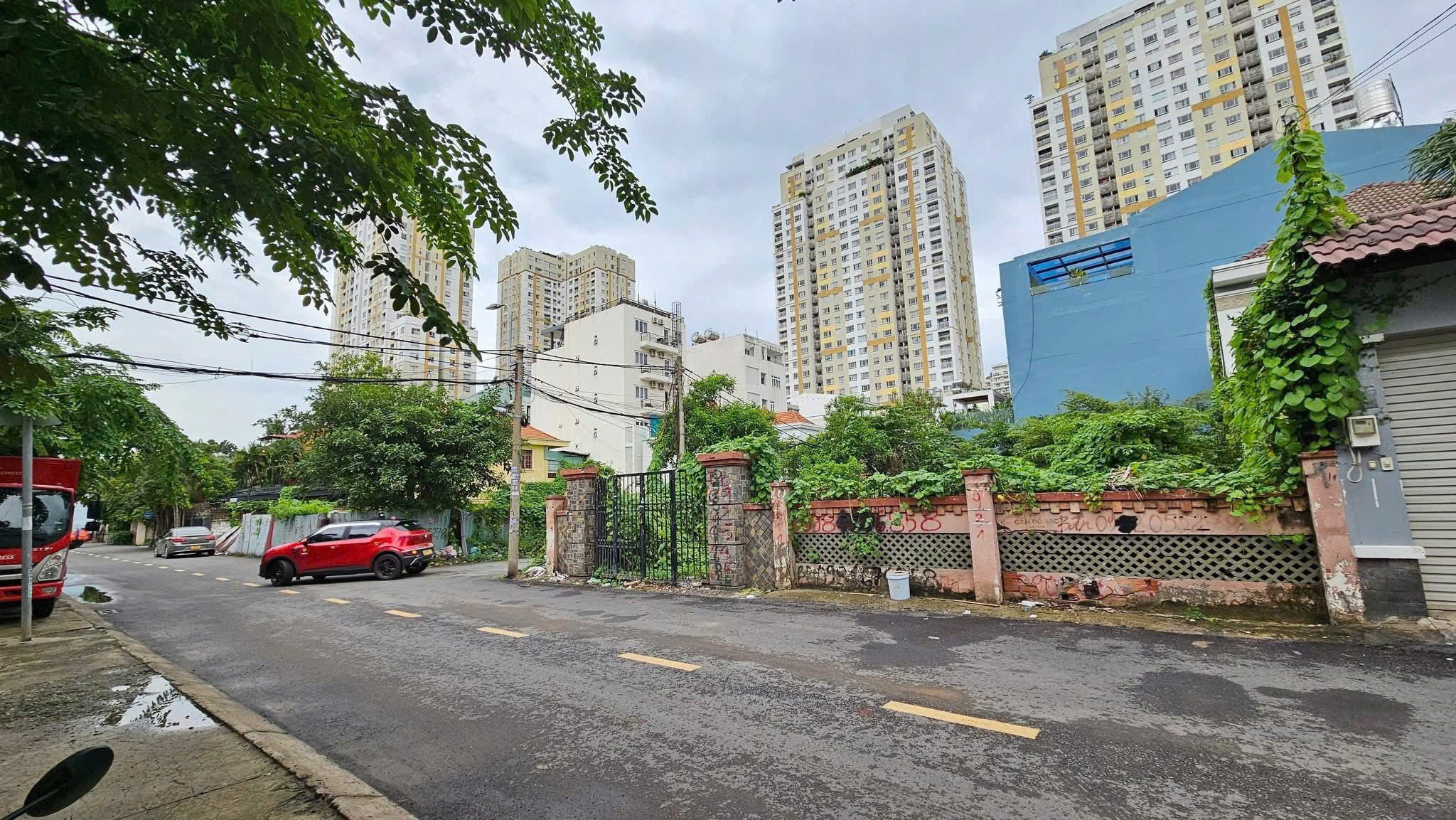 Cần bán Đất Phường Thảo Điền, Quận 2, Diện tích 584m², Giá 195 Triệu/m²
