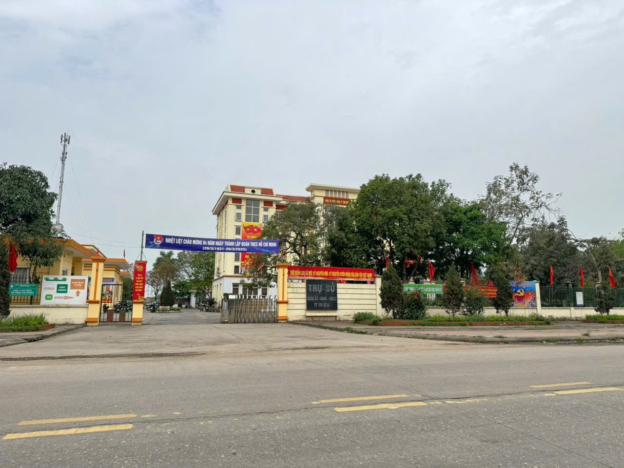 Bán 80m đất, 2 mặt thoáng, trung tâm chợ Chi Đông - mặt tiền kinh doanh đắc địa.