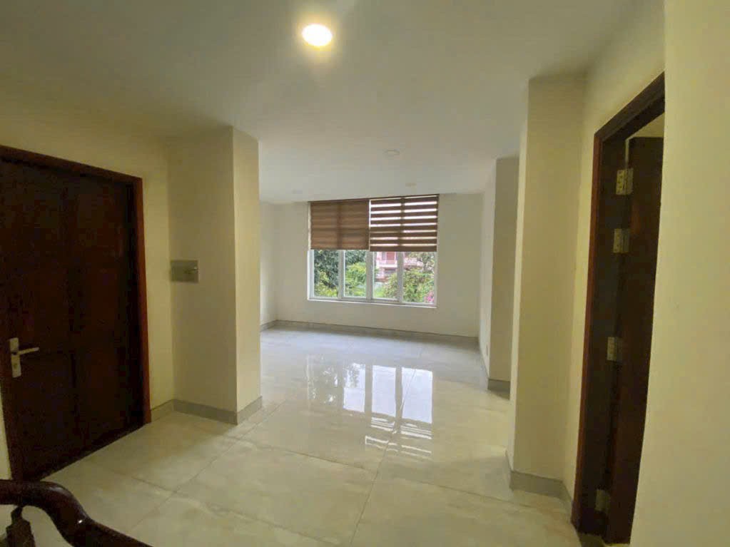 Cần bán Biệt thự Phường Phước Long B, Quận 9, Diện tích 470m², Giá 040 Tỷ 5