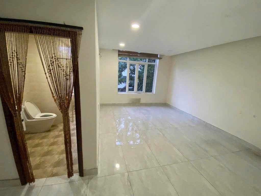 Cần bán Biệt thự Phường Phước Long B, Quận 9, Diện tích 470m², Giá 040 Tỷ 4