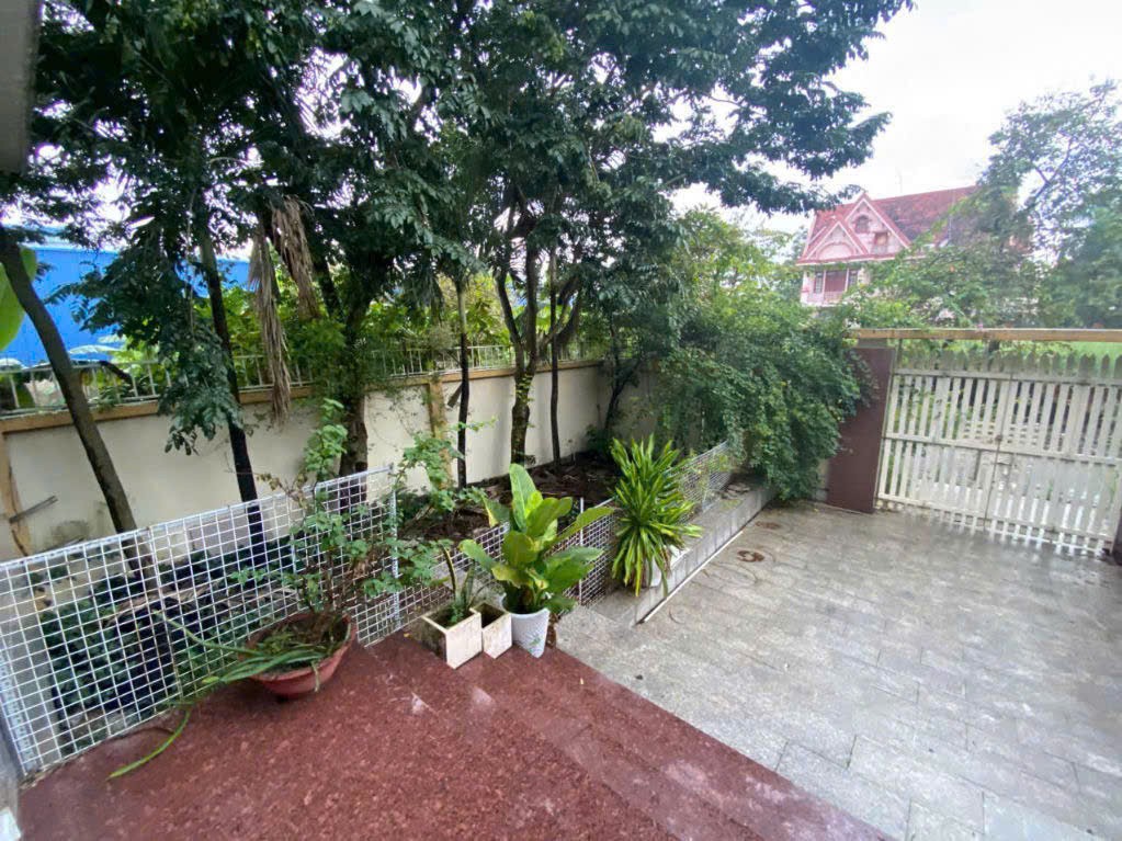 Cần bán Biệt thự Phường Phước Long B, Quận 9, Diện tích 470m², Giá 040 Tỷ 10