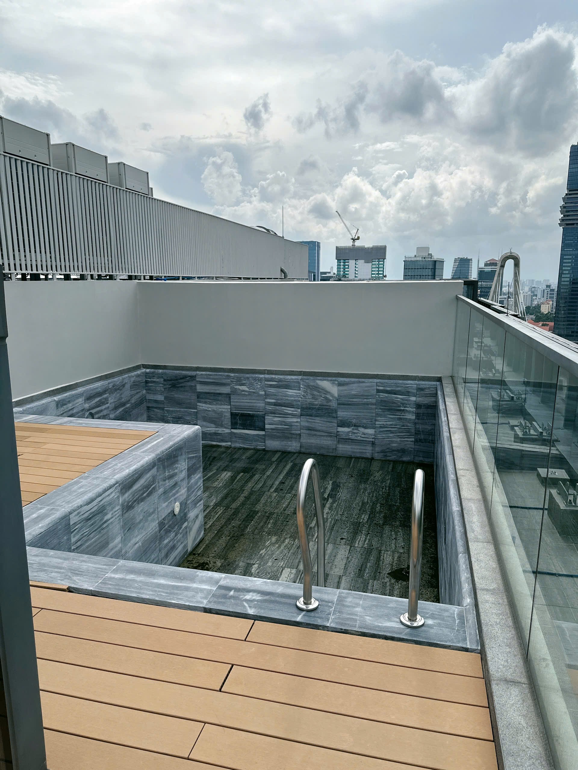 Cần bán Căn hộ chung cư Phường Thủ Thiêm, Quận 2, Diện tích 138m², Giá 140 Tỷ 6