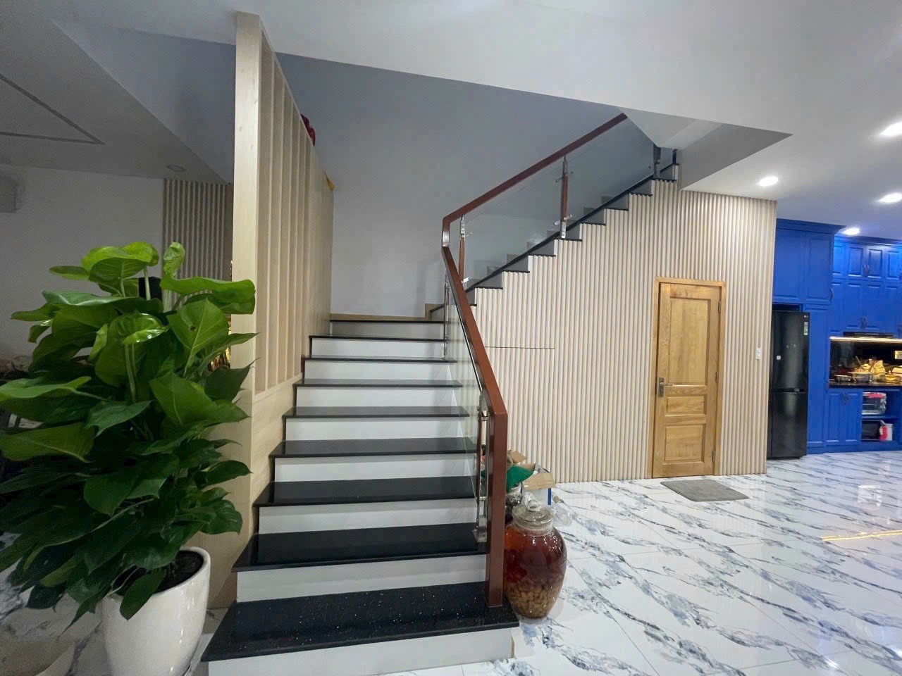 Cần bán Nhà mặt tiền Phường Phước Long B, Quận 9, Diện tích 121m², Giá 013 Tỷ 3