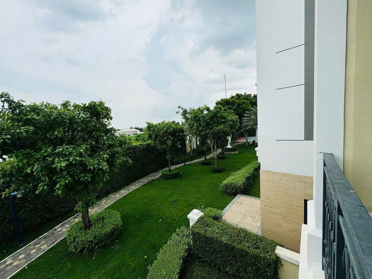 Cần bán Nhà mặt tiền Phường Thảo Điền, Quận 2, Diện tích 165m², Giá 33 Tỷ 7