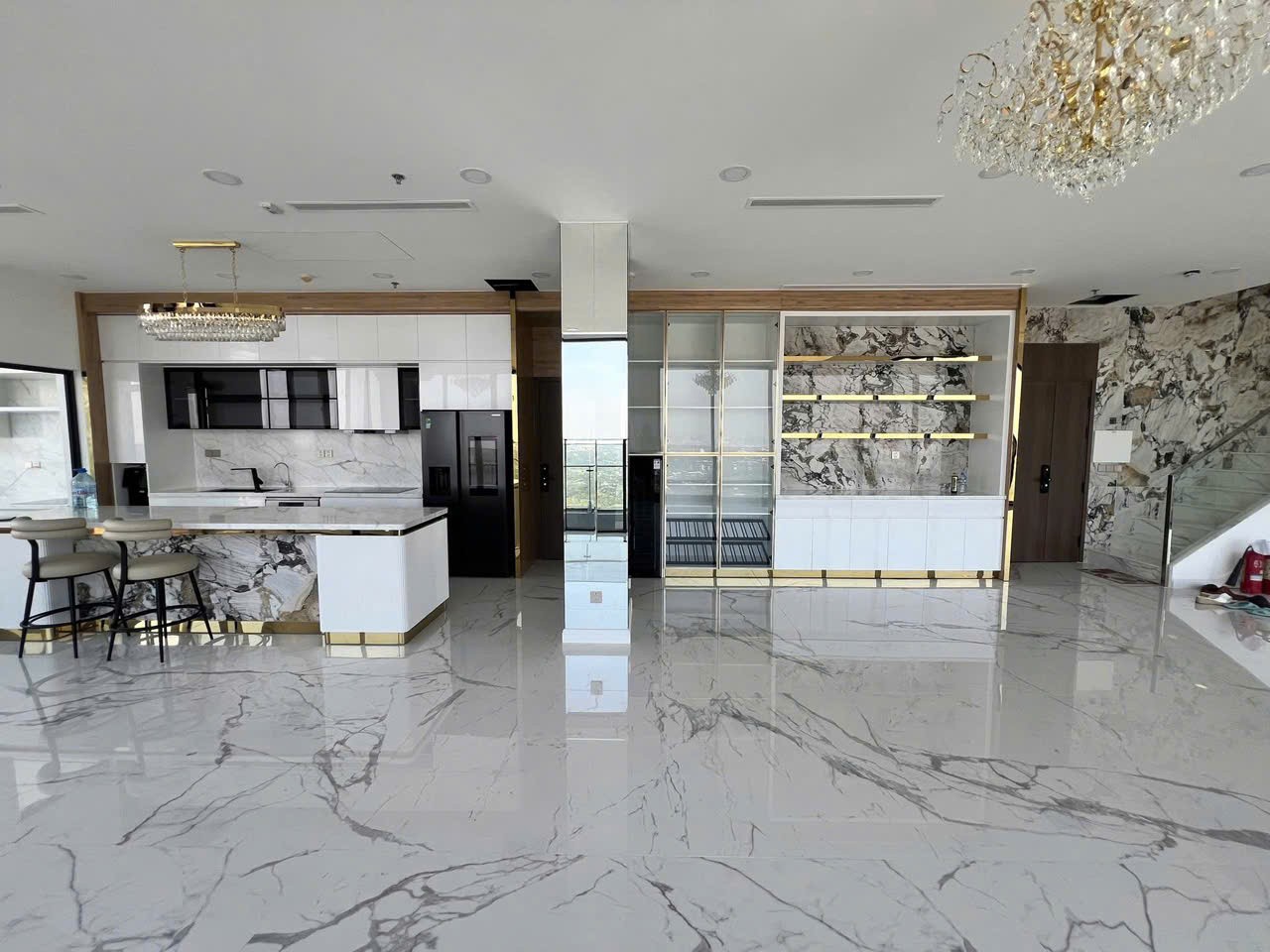 Cho thuê Căn hộ chung cư Phường Thảo Điền, Quận 2, Diện tích 350m², Giá Thương lượng 3