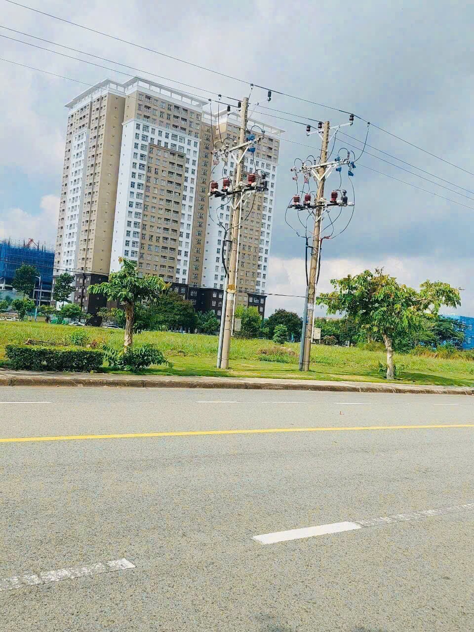 2ha đất KCN Vsip 2, phường Hòa Phú, tp Thủ Dầu Một giá 200 tỷ