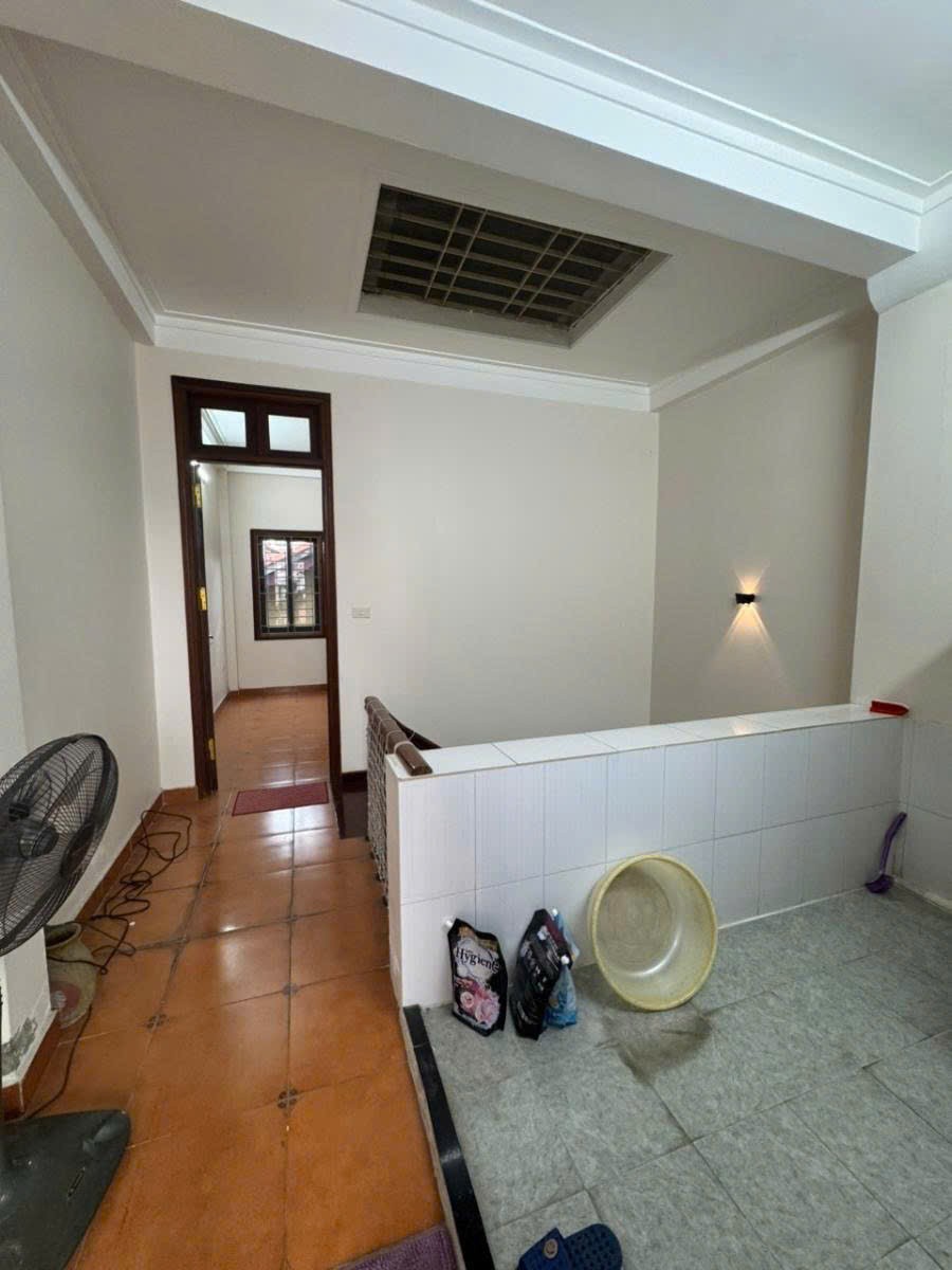 HÓT BÁN NHÀ - HAI THOÁNG , FULL NỘI THẤT , GẦM PHỐ , KINH DOANH TỐT , 51M2 * 4T 3