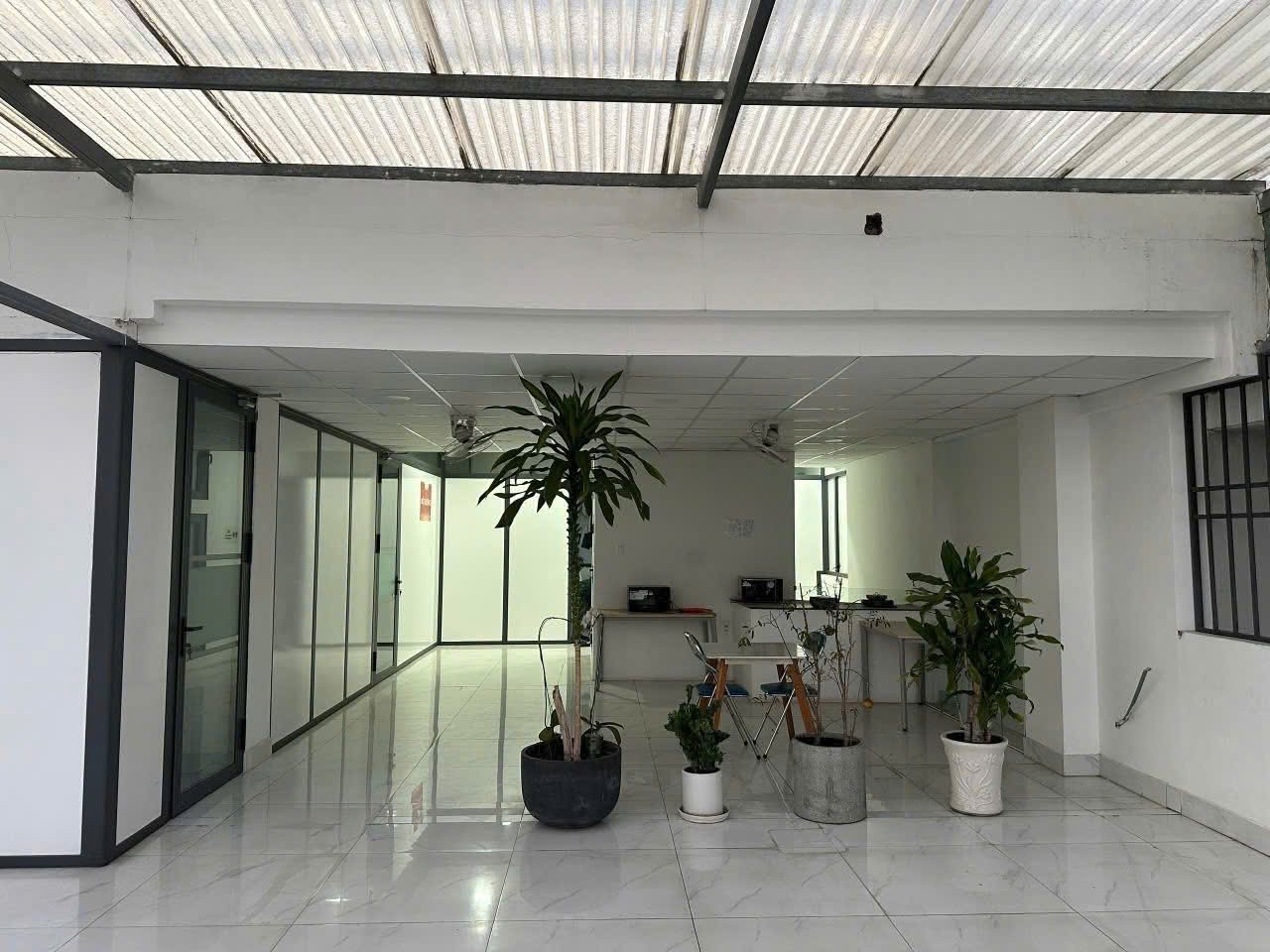 Cho thuê Cửa hàng - Kiot - Mặt bằng Phường 13, Bình Thạnh, Diện tích 1000m², Giá 120 Triệu/tháng 2