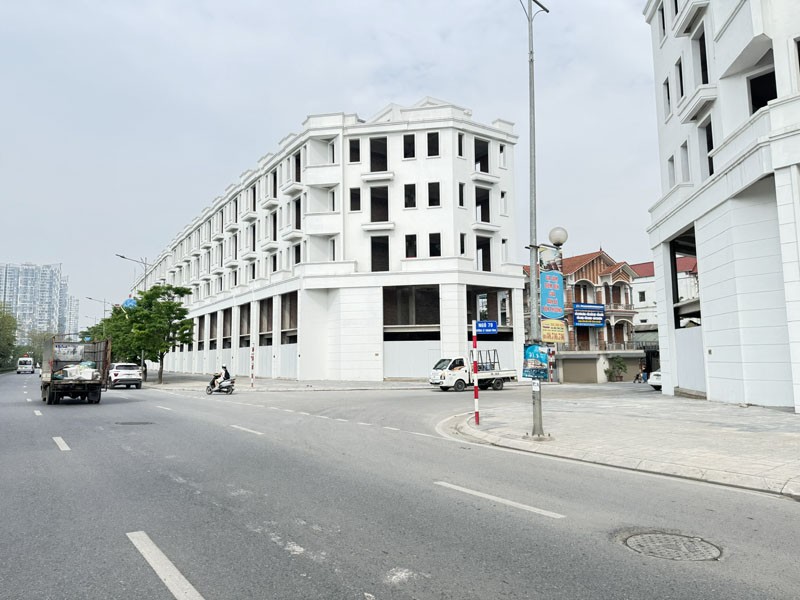 Căn góc Shophouse Mặt Phố Lý Thánh Tông 102,5m2 - Vị Trí Kim Cương, Kế Bên Vinhomes 2