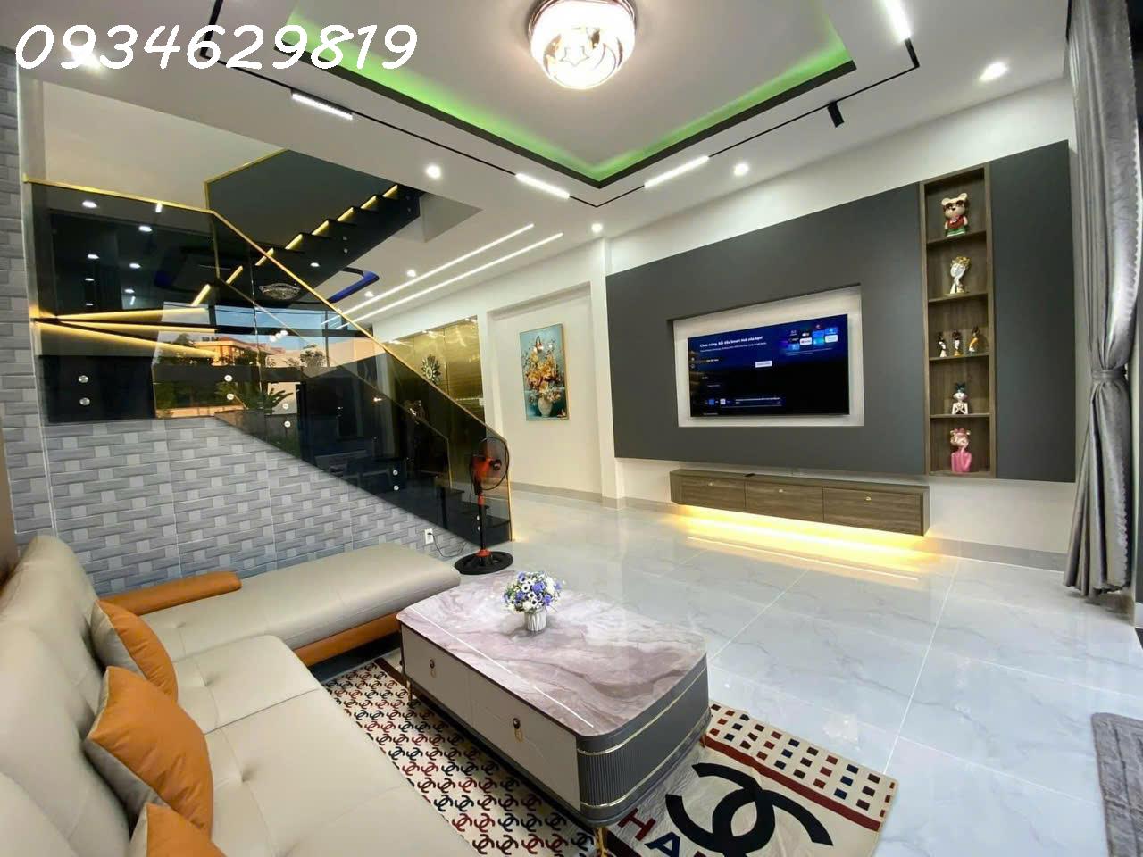 CHÍNH CHỦ BÁN NHÀ TRẦN PHÚ HÀ ĐÔNG NHÀ LÔ GÓC - KINH DOANH ĐỈNH - 50M², MẶT TIỀN 6.3M 2
