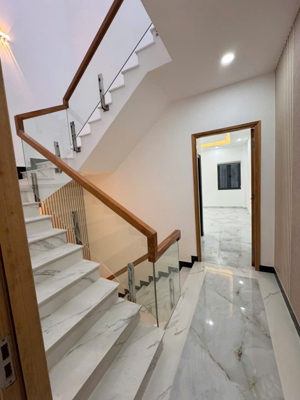 Nhà đẹp hẻm Bình Thành, Bình Hưng Hòa B dt 64m2 3 lầu 5pn 6wc giá 6,5 tỷ 11