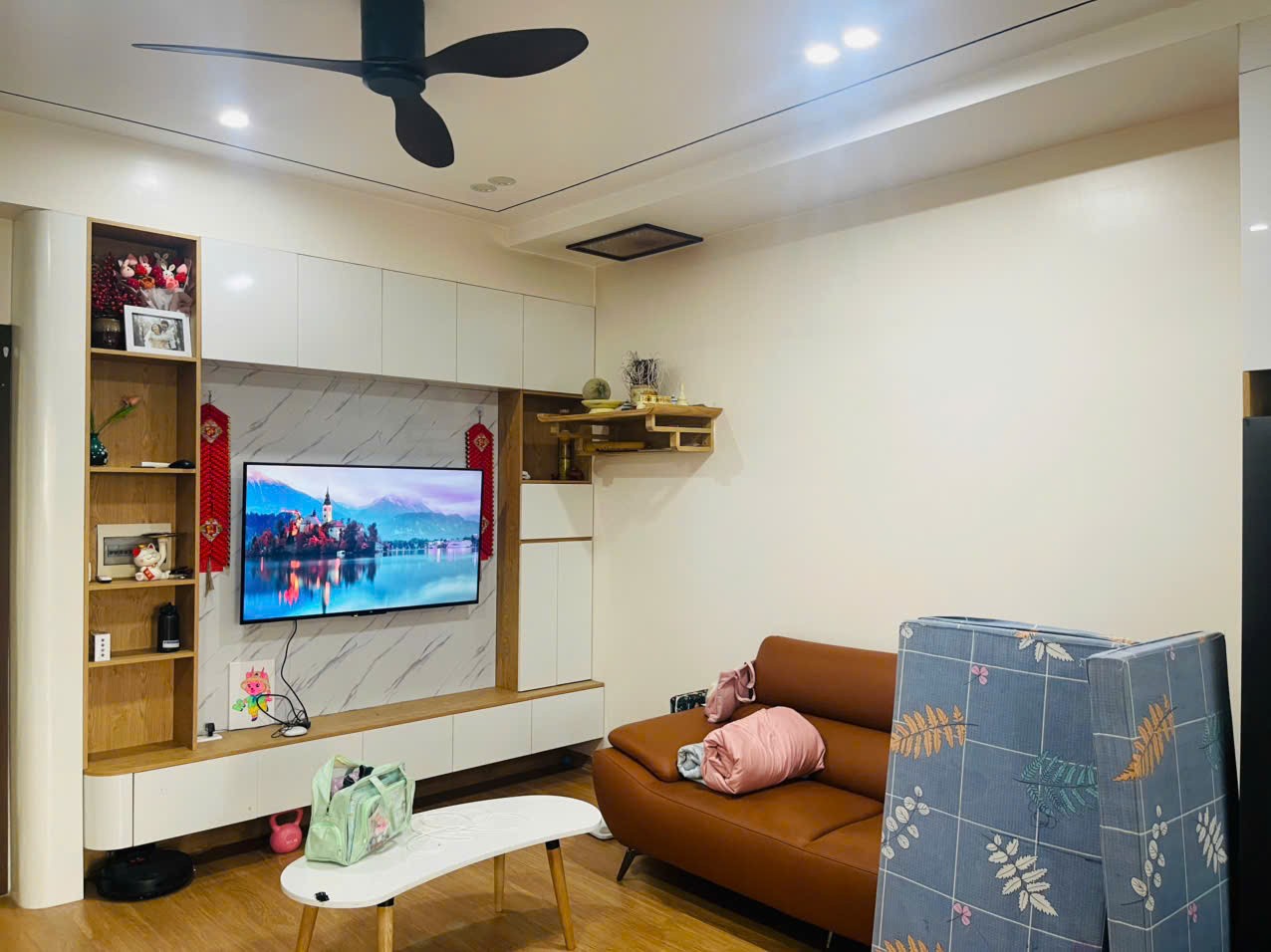 Bán căn góc 1006 khu 6 tòa mới CC Thanh Hà, full nội thất cao cấp