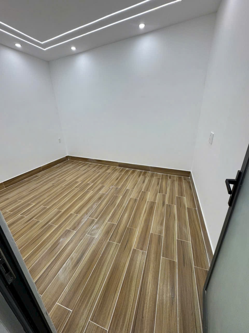 Nhà đẹp hẻm Bình Thành, Bình Hưng Hòa B dt 64m2 2 lầu 4pn5wc giá 5,85 tỷ 3