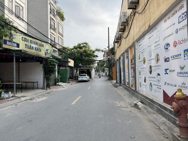 Hot! Bán nhà C4 mặt Phố Mai Phúc 34,5m2 + Lưu Không 20m2, Gần QL5A, Kinh Doanh Đa Dạng 2