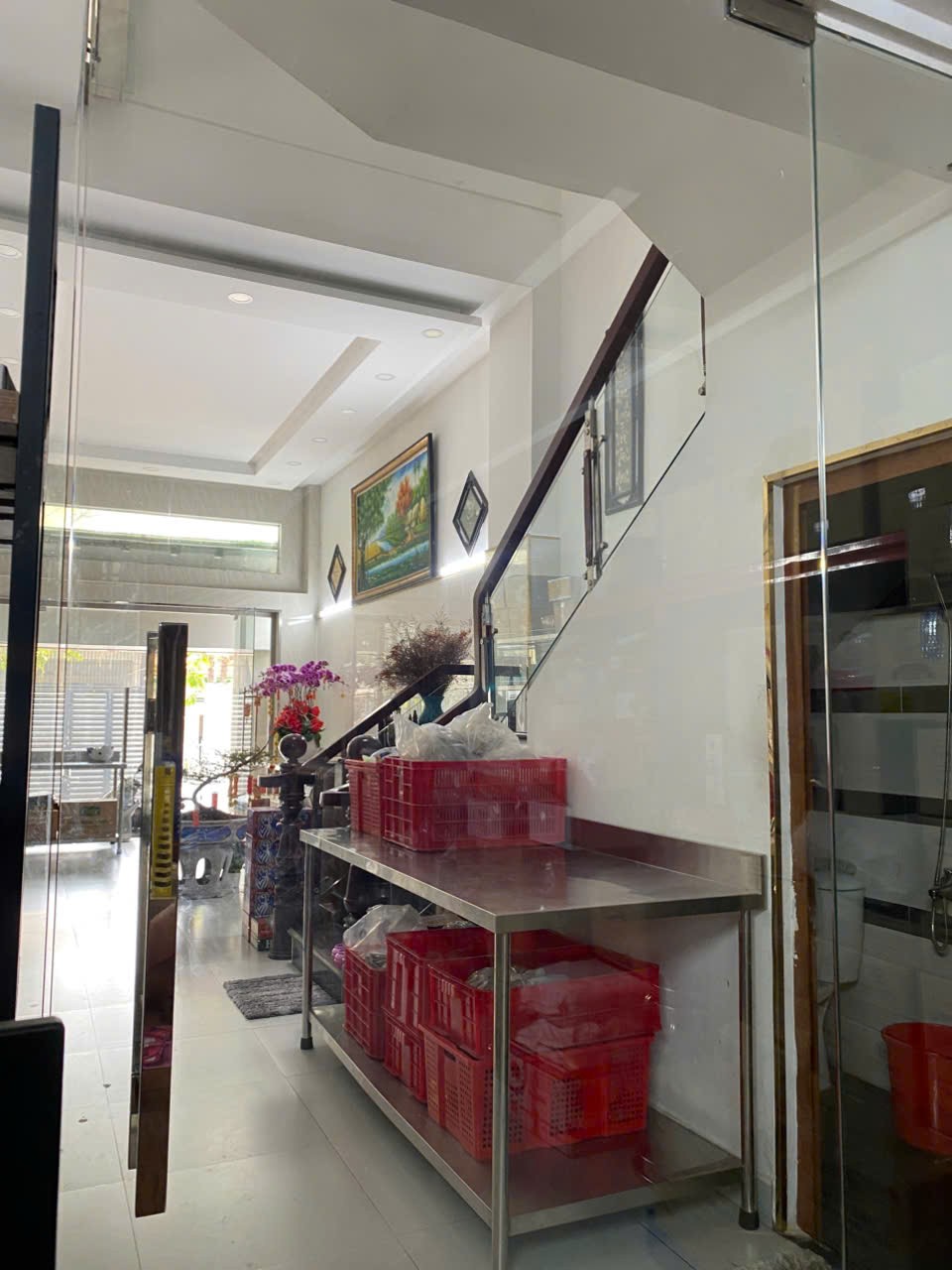 Nhà 4x18m XD trệt lửng 3 lầu đường 41 Phường Tân Quy Q7