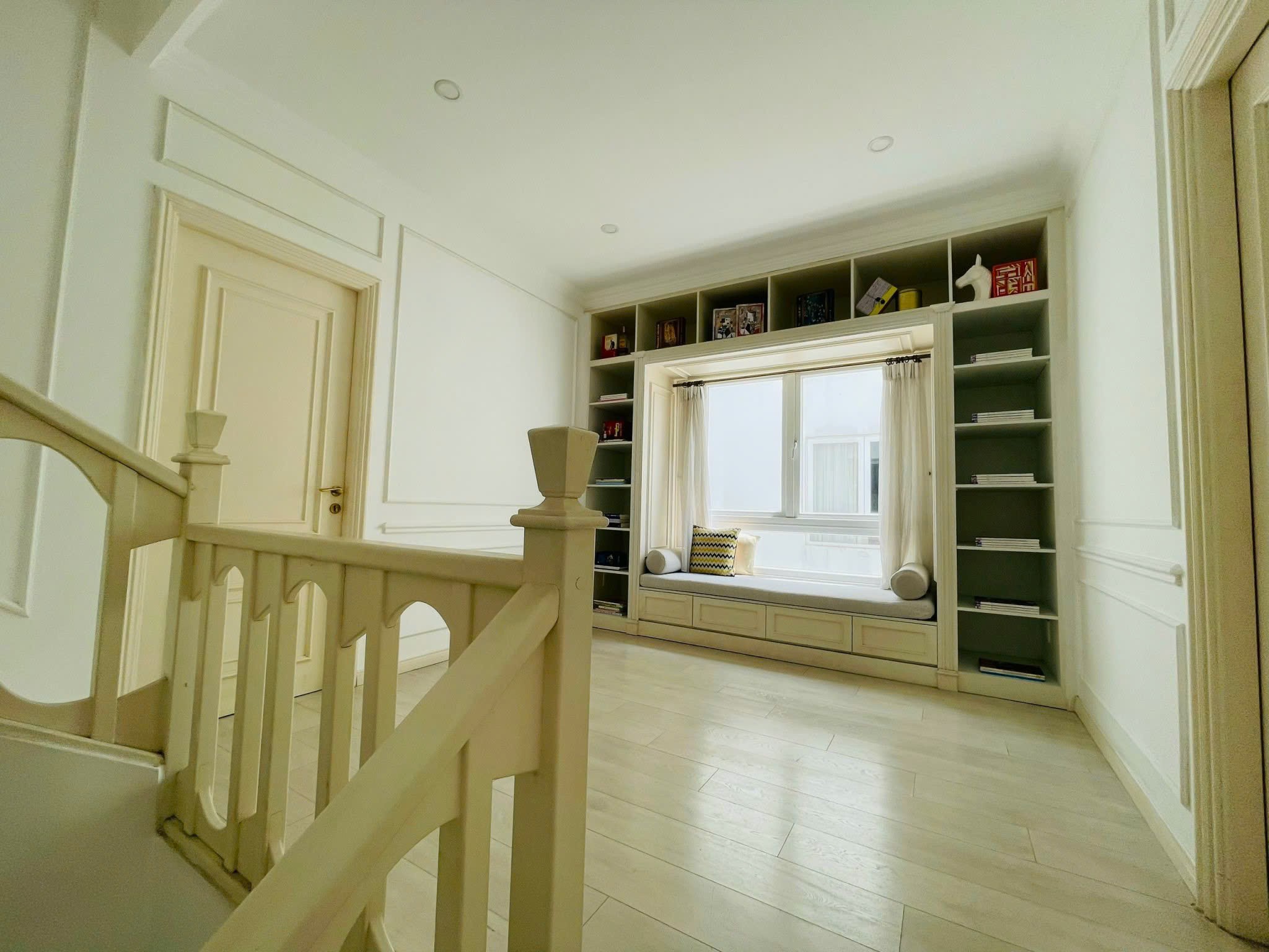 Cho thuê Nhà mặt tiền Phường Phú Hữu, Quận 9, Diện tích 144m², Giá 26 Triệu/tháng 8
