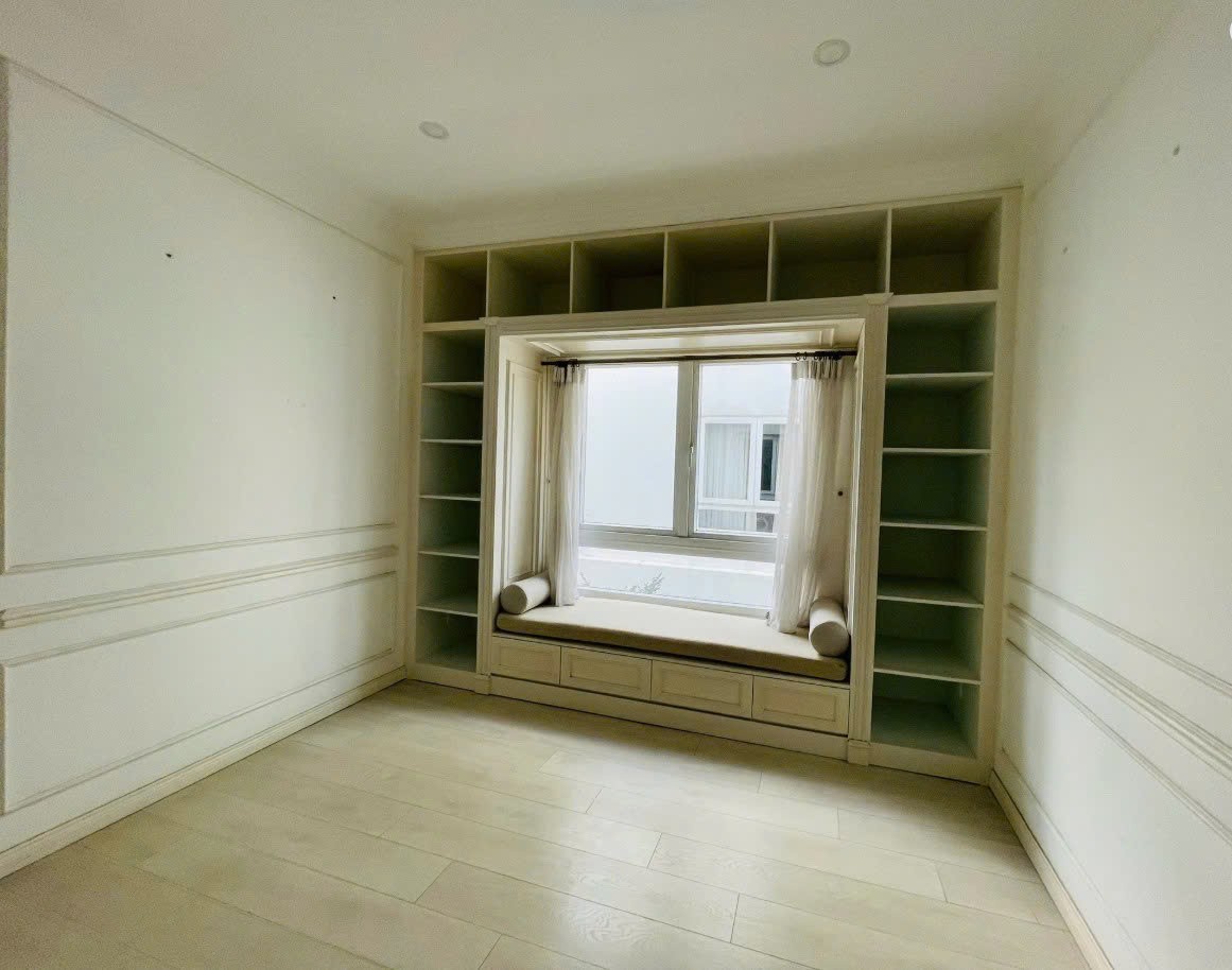Cho thuê Nhà mặt tiền Phường Phú Hữu, Quận 9, Diện tích 144m², Giá 26 Triệu/tháng 2