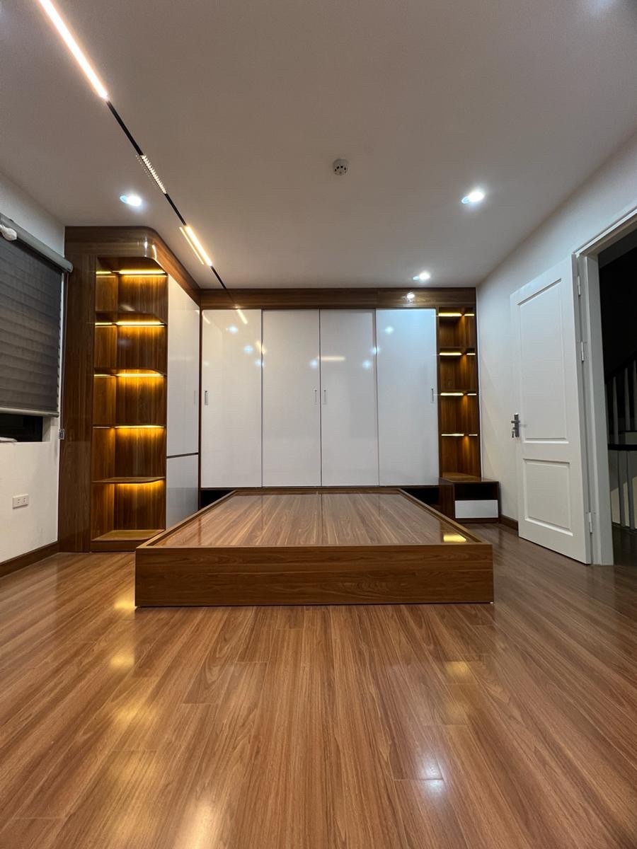 SIÊU PHẨM CẦU GIẤY - 6 TẦNG THANG MÁY - LÔ GÓC - KINH DOANH - NỘI THẤT CAO CẤP.40M2*6T 3