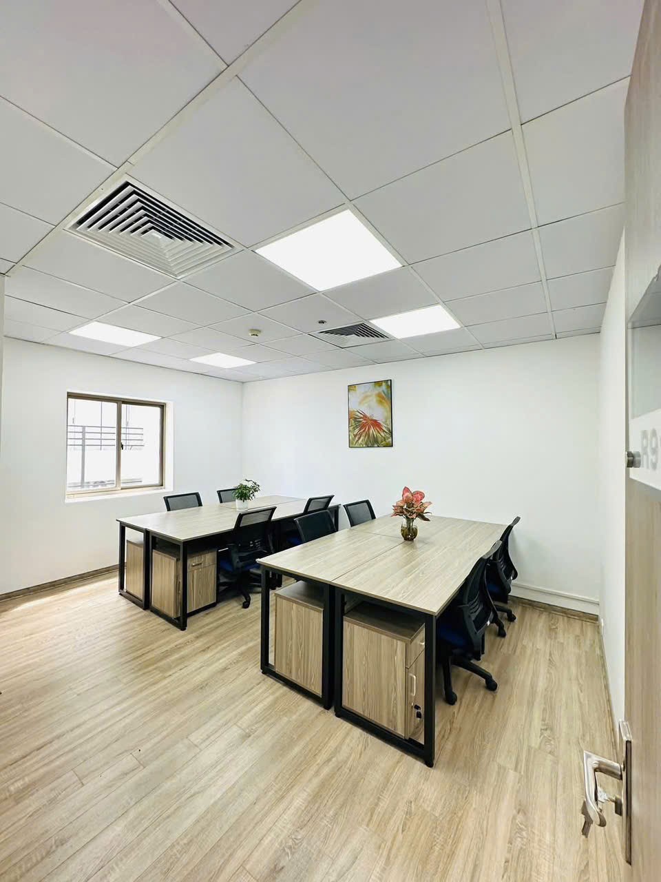 BÁN TOÀ NHÀ MẶT PHỐ HOÀNG VĂN THÁI, THANH XUÂN. DT 180M2 X 9 TẦNG, GIÁ 60 TỶ. 2