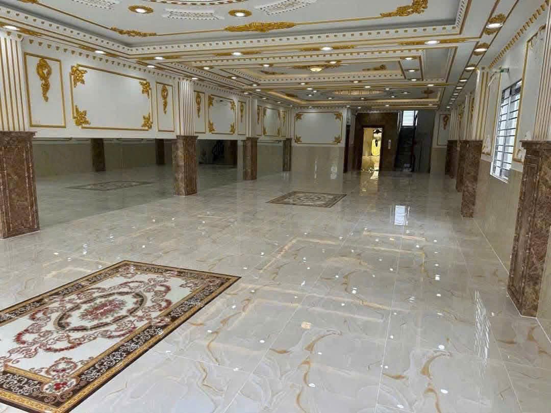 Cho thuê Biệt thự Dĩ An, Bình Dương, Diện tích 180m², Giá 90 Triệu/tháng