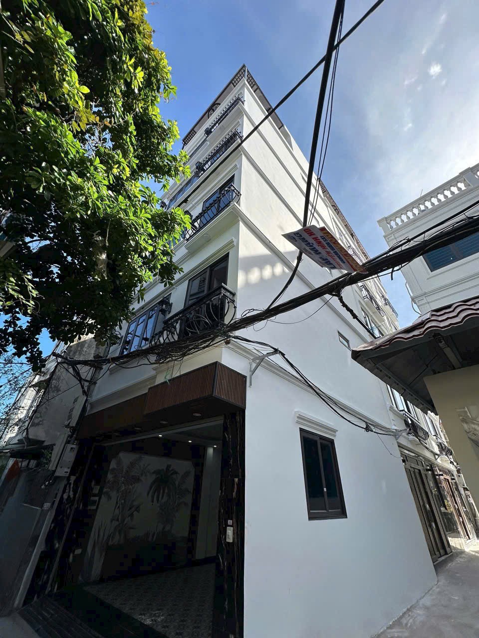 HIẾM!SIÊU PHẨM LÔ GÓC 52m,  6 TẦNG – THANG MÁY – Ô TÔ VÀO NHÀ – THẠCH BÀN – 8,5 TỶ