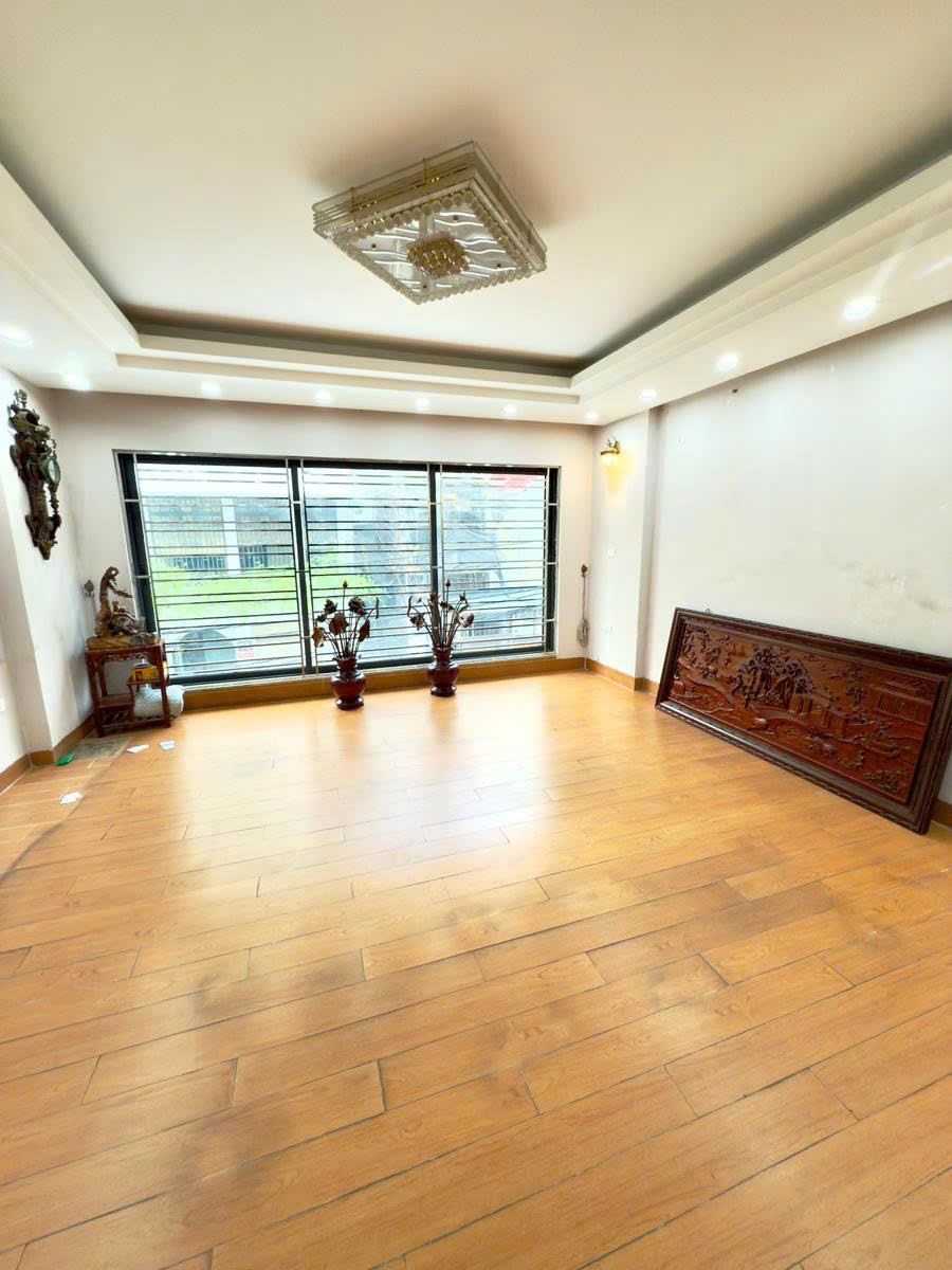 Cần bán Nhà mặt tiền đường Thịnh Quang, Phường Thịnh Quang, Diện tích 100m², Giá 40 Tỷ