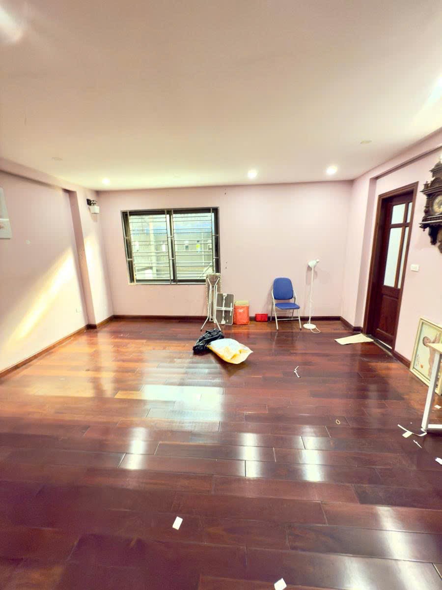 Cần bán Nhà mặt tiền đường Thịnh Quang, Phường Thịnh Quang, Diện tích 100m², Giá 40 Tỷ 7