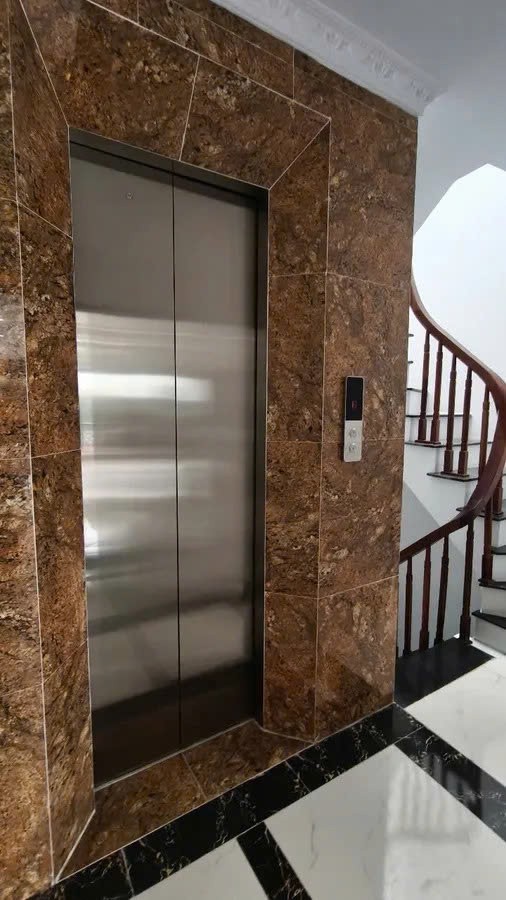 NHÀ ĐẸP NGÕ RỘNG Ô TÔ Đức Giang-Long Biên 40m2 X  6 Tầng, mặt tiền 3.55m, 11.5 tỷ. 3