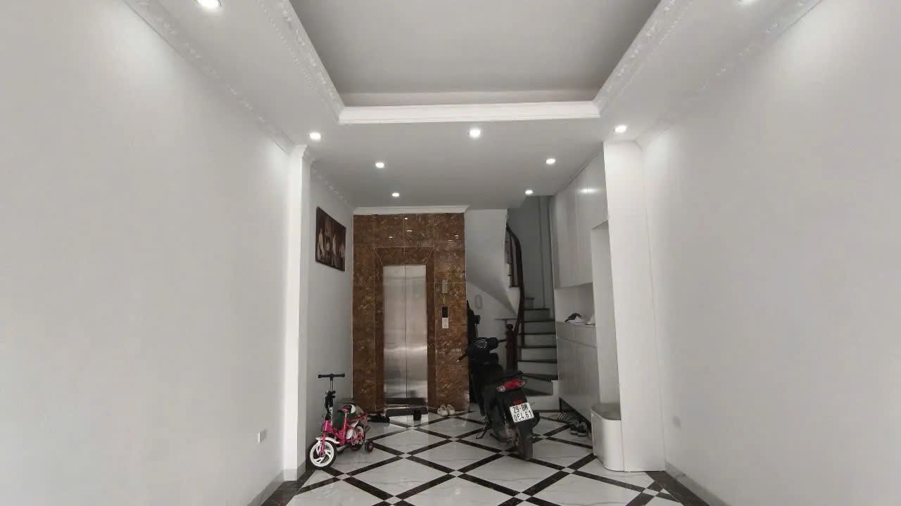 NHÀ ĐẸP NGÕ RỘNG Ô TÔ Đức Giang-Long Biên 40m2 X  6 Tầng, mặt tiền 3.55m, 11.5 tỷ. 5